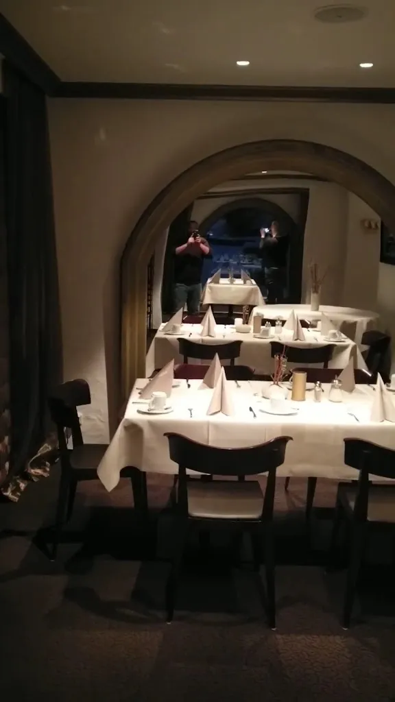 Schloss Zu Hopferau_Hopferau_slider_image_1