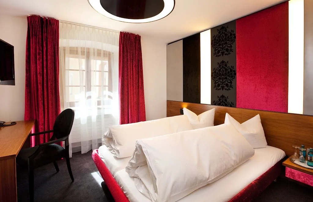 Schloss Zu Hopferau_Hopferau_slider_image_2