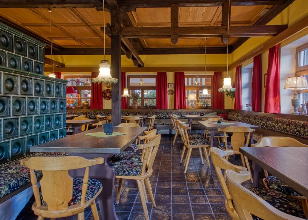 Tante Paula am Campingplatz Hopfen am See restaurant in Füssen