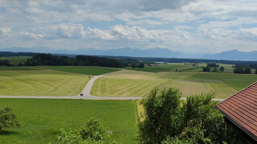 Zur schönen Aussicht - Hans & Birgit Gehrlein restaurant in Höslwang