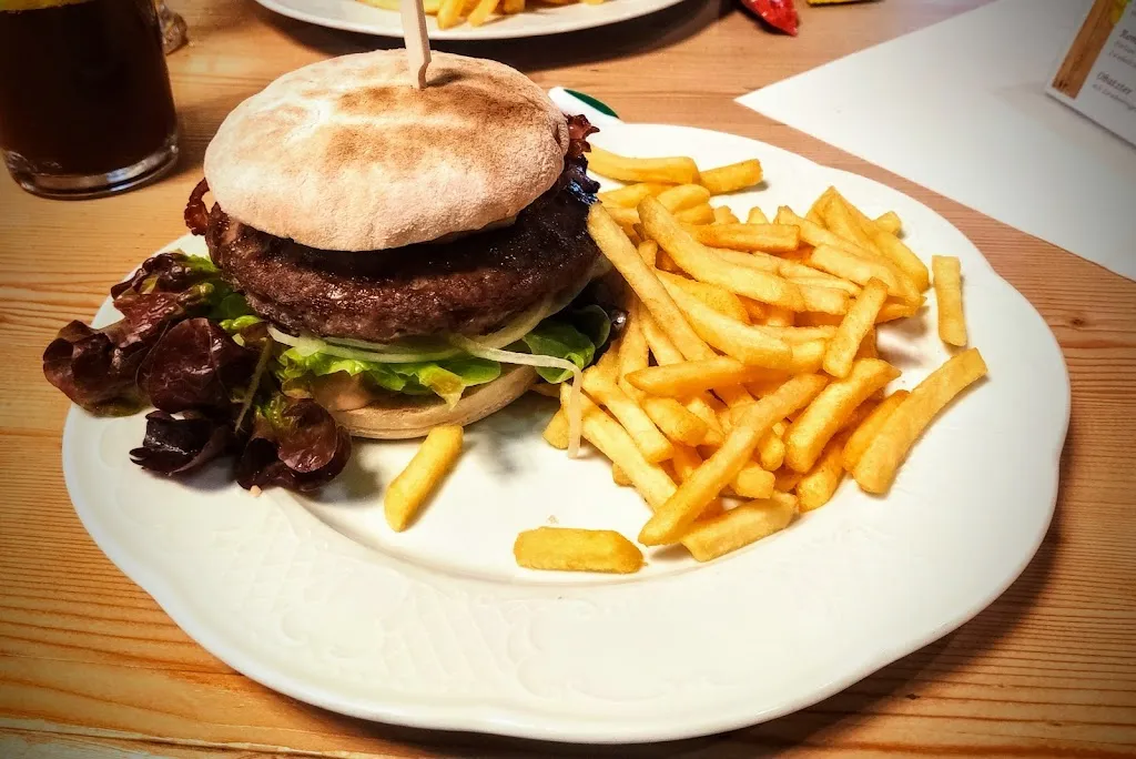 Restaurant Beim Metzgerwirt_Hurlach_slider_image_3