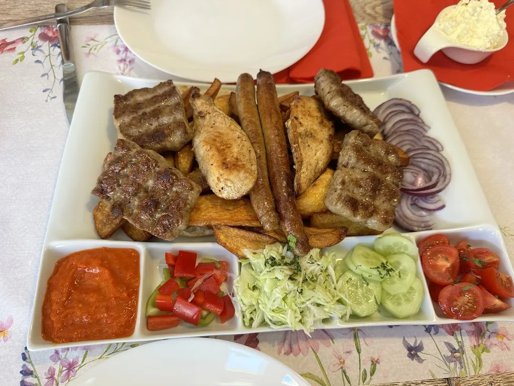 marius marius_Cafe Chivas_Austria_review