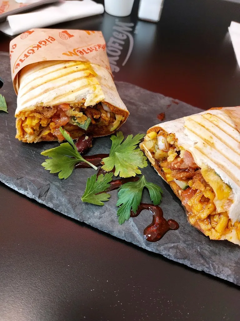 Menu_Cigköftem Amstetten_Austria_immagine_3