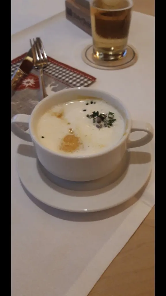 Daniel_Hotel Rigi Alm_Hohenpeißenberg_review