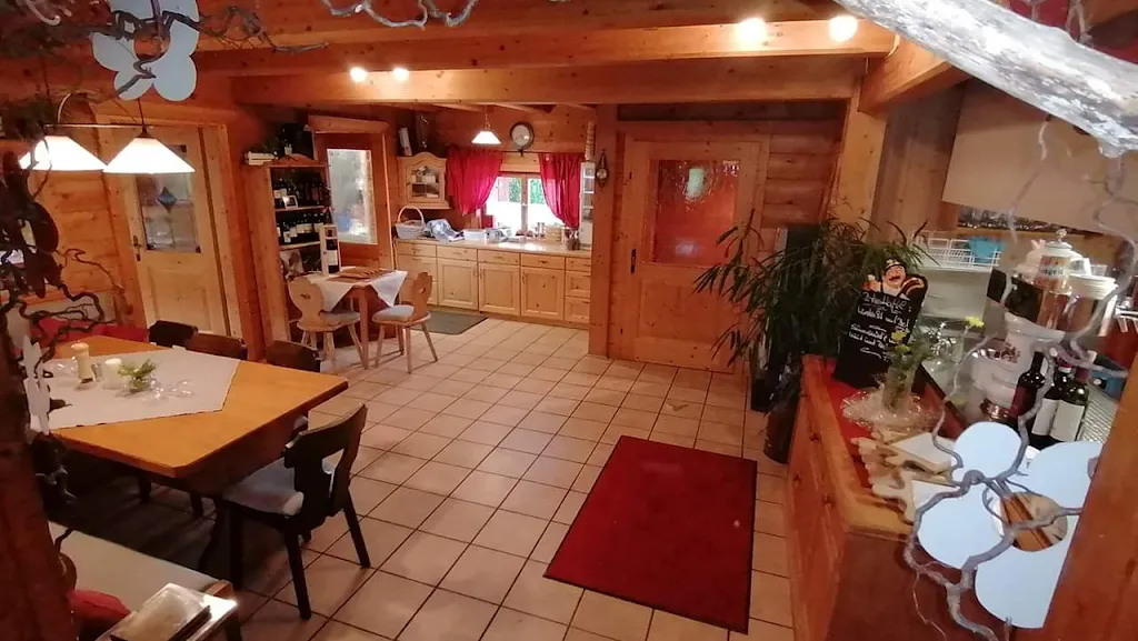 Olli's Schnaidbergstuben restaurant in Peiting