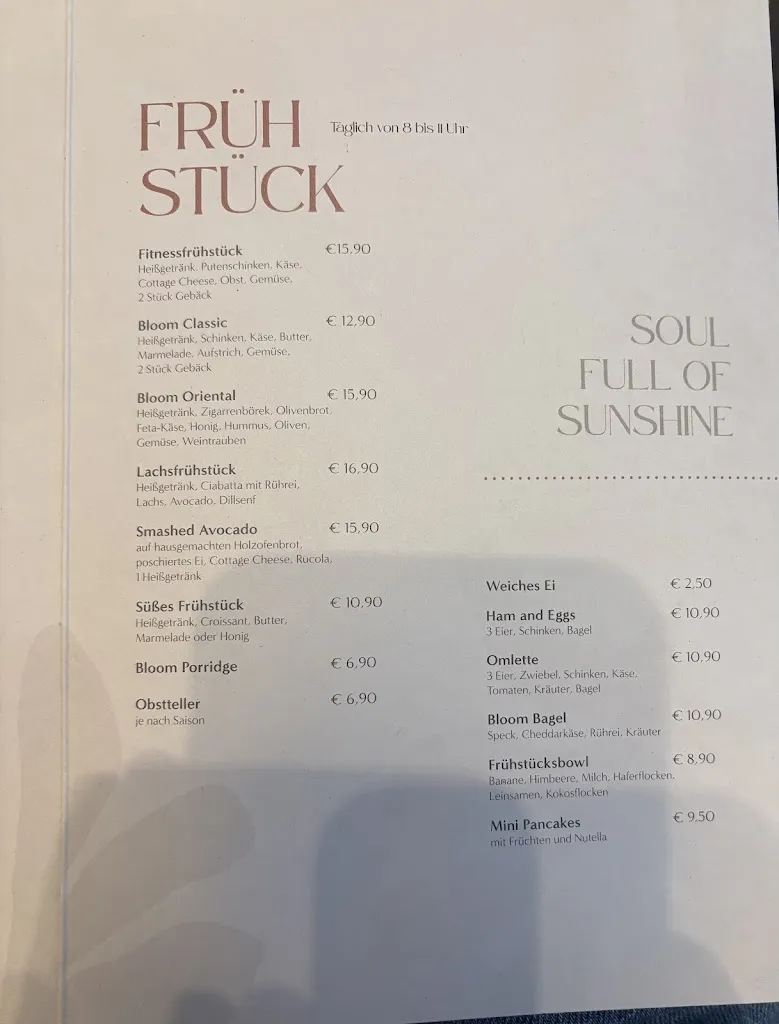 M.R._Bloom Cafe & Bar Amstetten_Austria_review