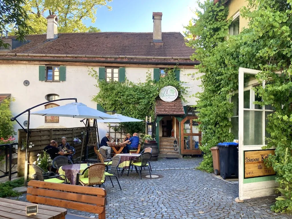 Jürgen Behnke_Weinstuben im Frauentor_Schongau_review