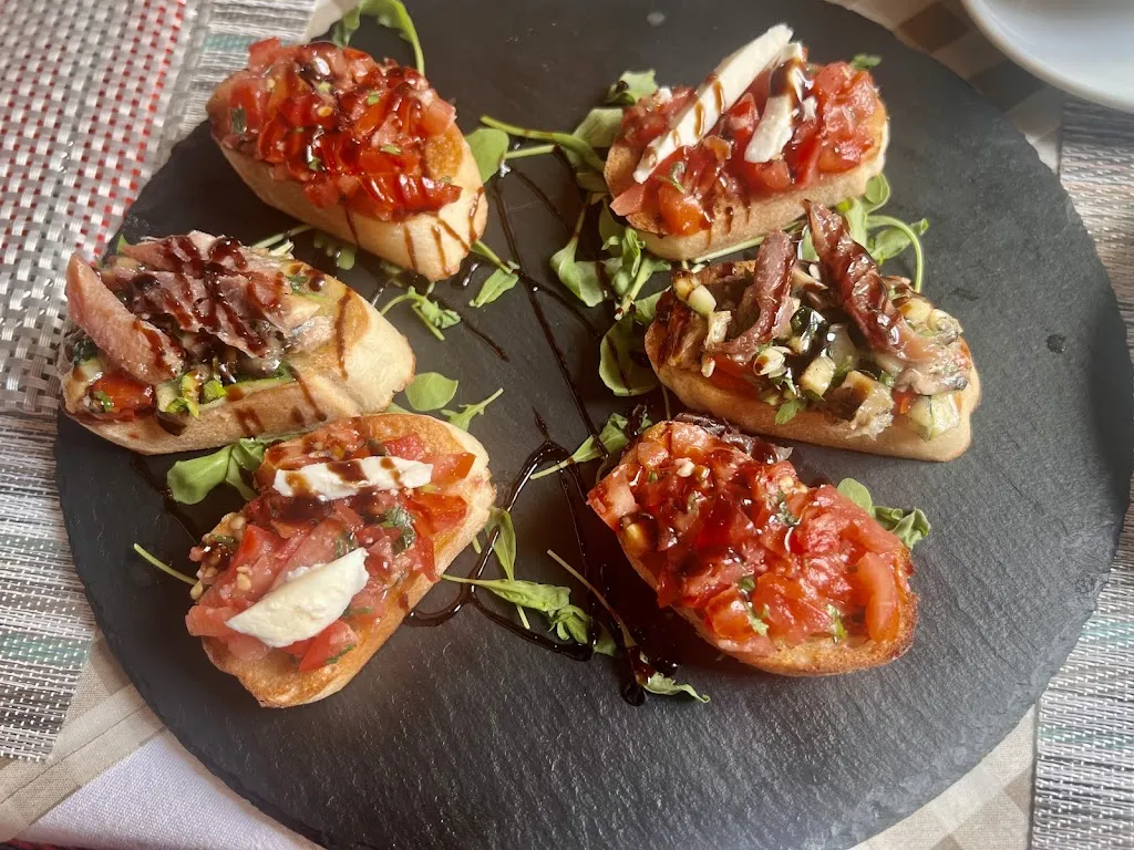 Menu_Ristorante La Fontana Ichenhausen_Ichenhausen_immagine_9