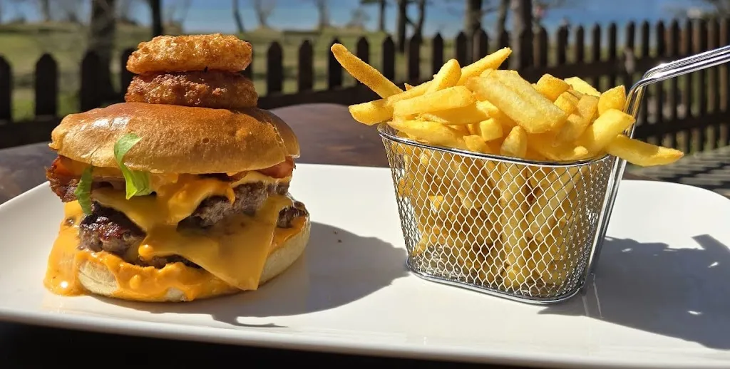 Fohnseestüberl_Iffeldorf_slider_image_2