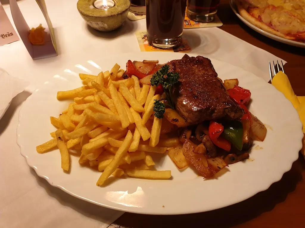 Chris Saller_Pinkis Dorfschänke_Iggensbach_Bewertung