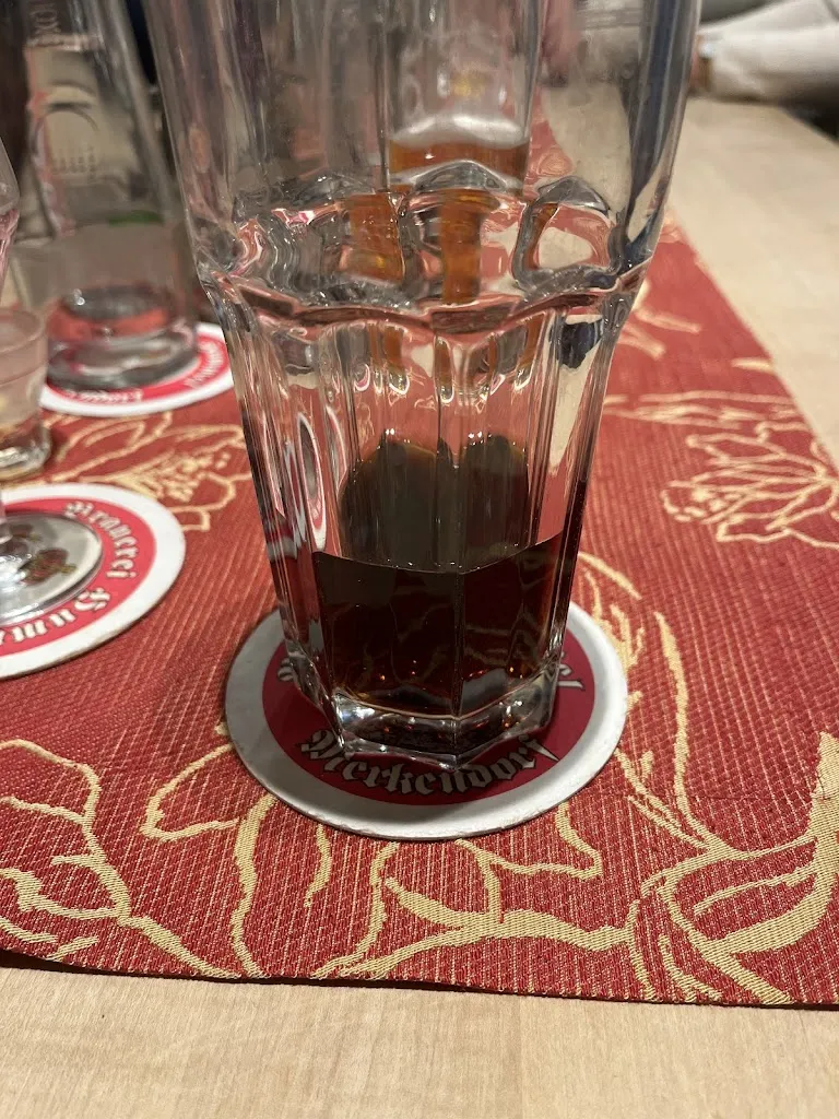 Jana_Dürrbeck Robert_Höchstadt_review