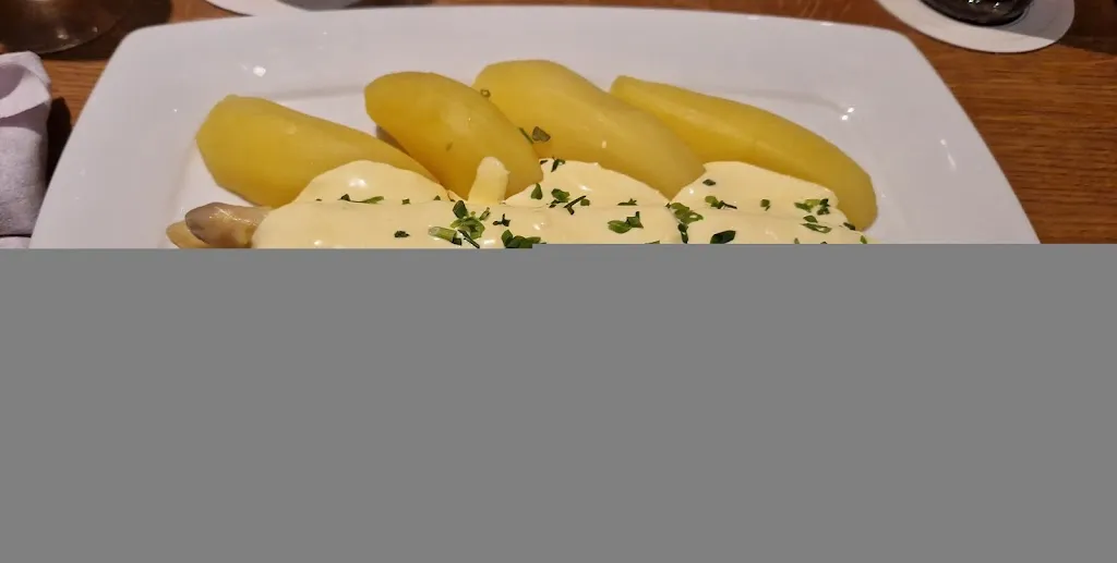 Steffen Otto_Gasthaus zur Sonne_Aisch_avis