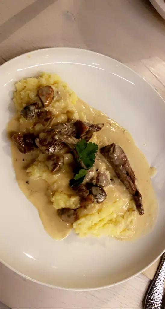 Candice Harris_Pinzimonio_Fürth_review