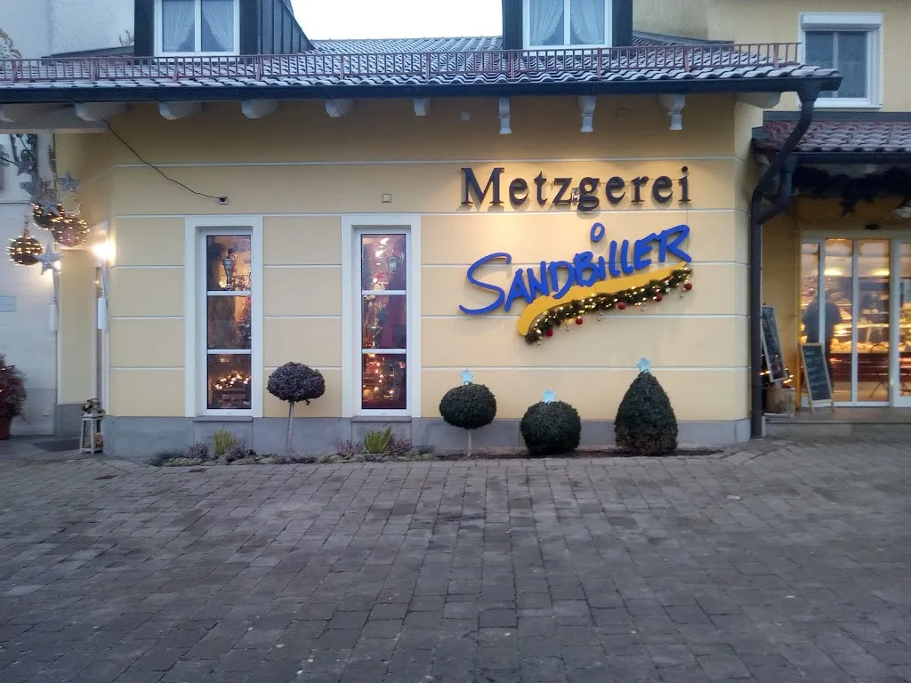 Wirtshaus Metzgerei Adolf Sandbiller restaurant in Hunderdorf