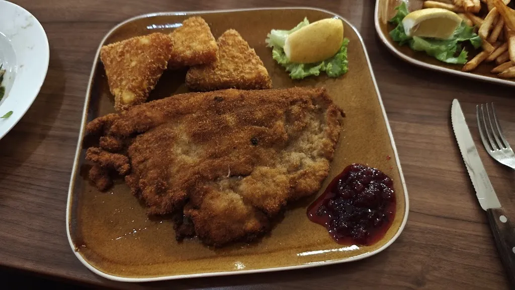 Gasthof Oberland_Holzkirchen_slider_image_3