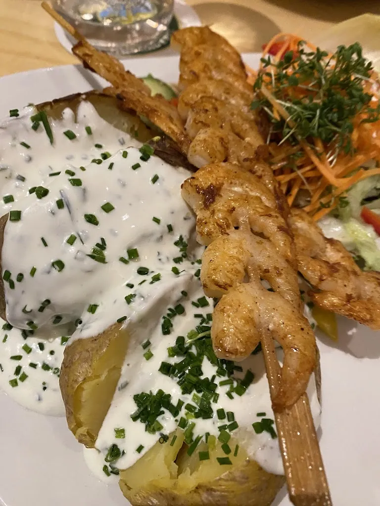 Laura Ehler_Cafe Bistro Weinbar Papst GbR_Holzkirchen_review