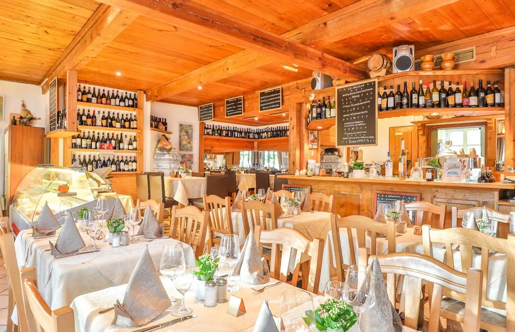 Ristorante Pizzeria La Molisana Enrico Melaragno restaurant in Holzkirchen