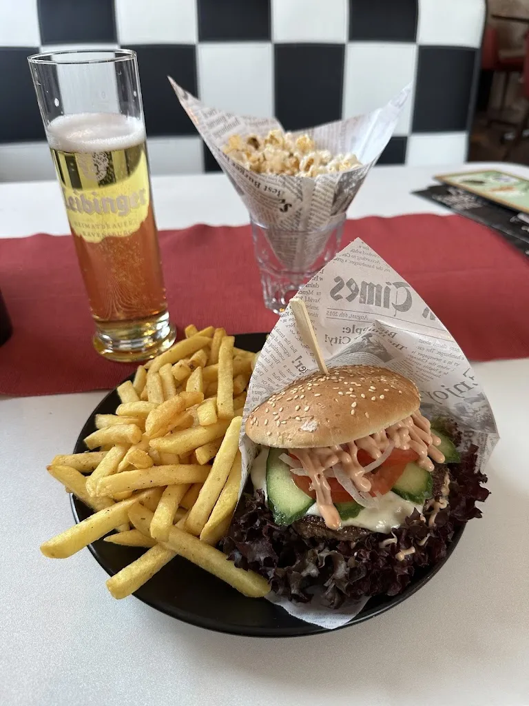 Lisa Eichberg_Engel Hotel & Diner_Aulendorf_avis