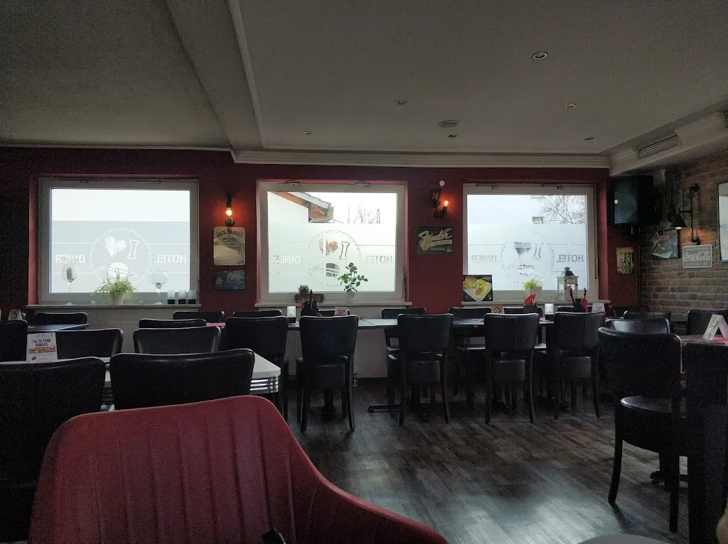 Jonas N._Engel Hotel & Diner_Aulendorf_avis