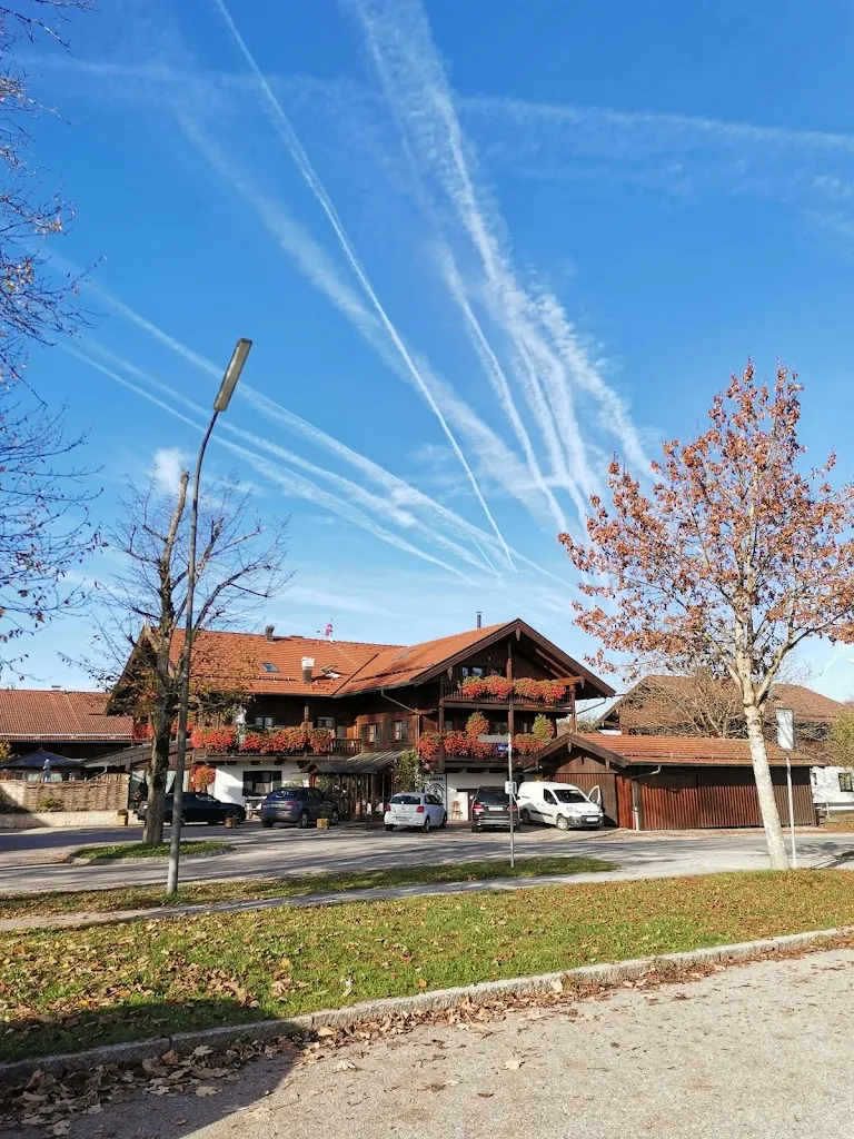 Pension Ludwig Thoma restaurant in Otterfing