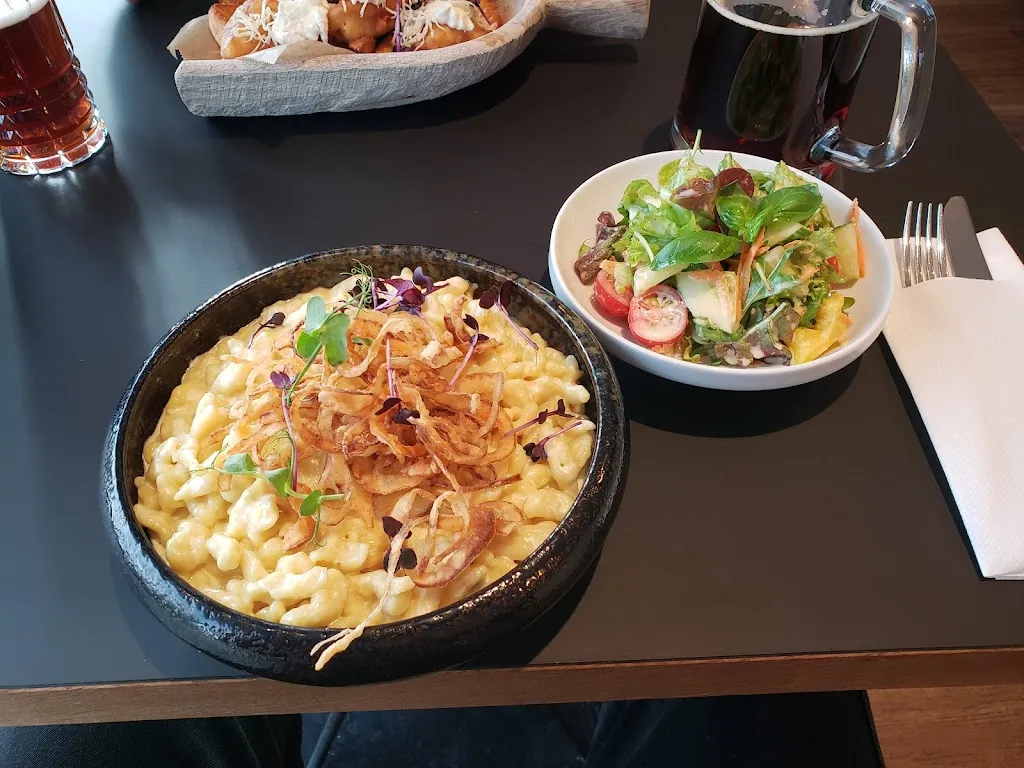 C. David Kader_Restaurant & Bar Seenario_Tirschenreuth_review