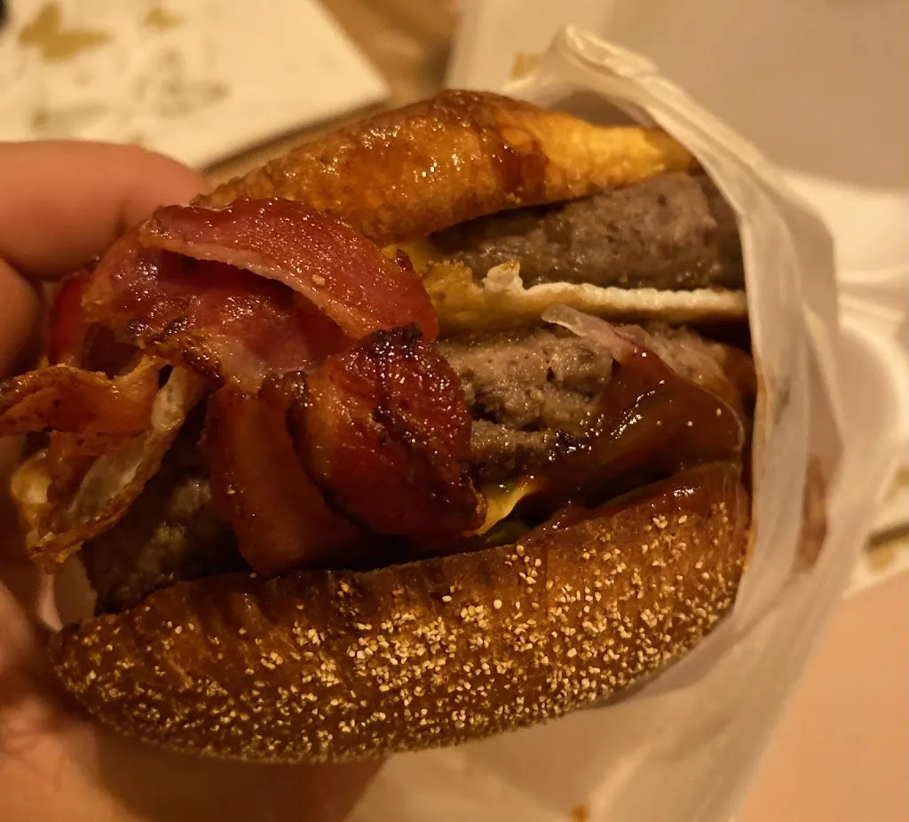 UNCLE SAM'S Burger_Tirschenreuth_slider_image_3