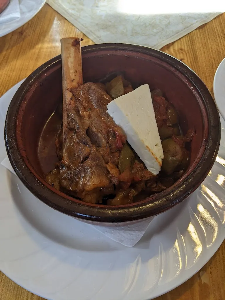 Guada Mo_El Greco Restaurant_Ilm_review