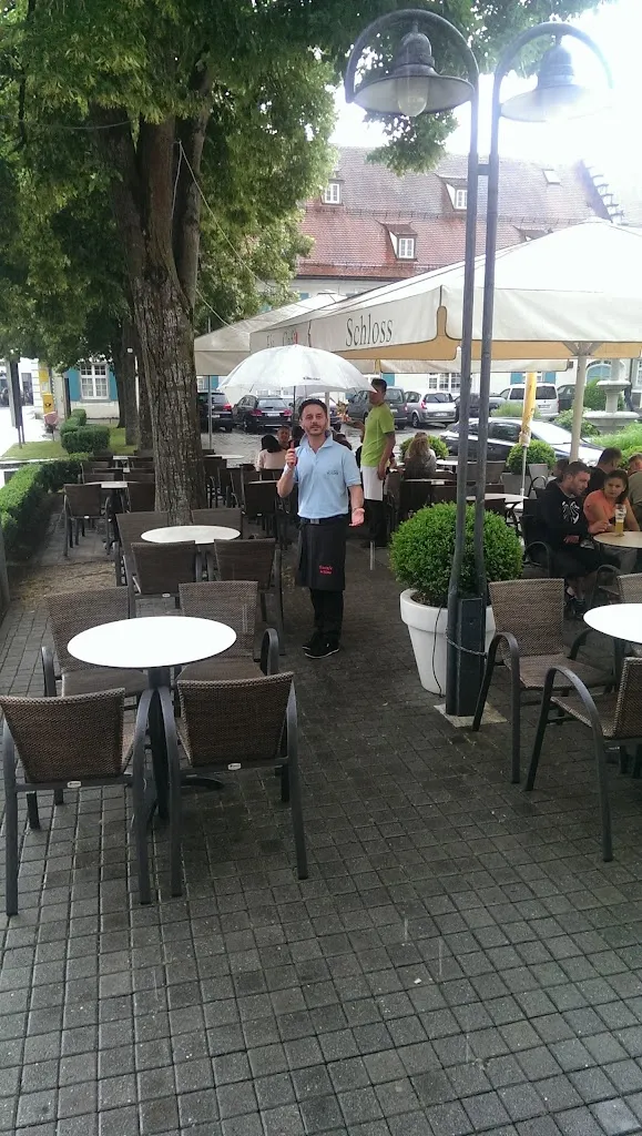 Eiscafe Schloss restaurant in Aulendorf