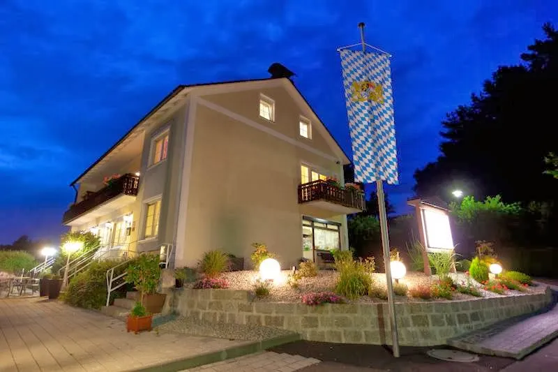 Landgasthof Am Sonnenhang restaurant in Vohenstrauß