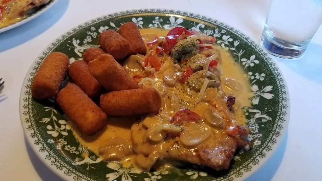 Liz Hejny_Gaststätte Lindenhof_Leuchtenberg_review