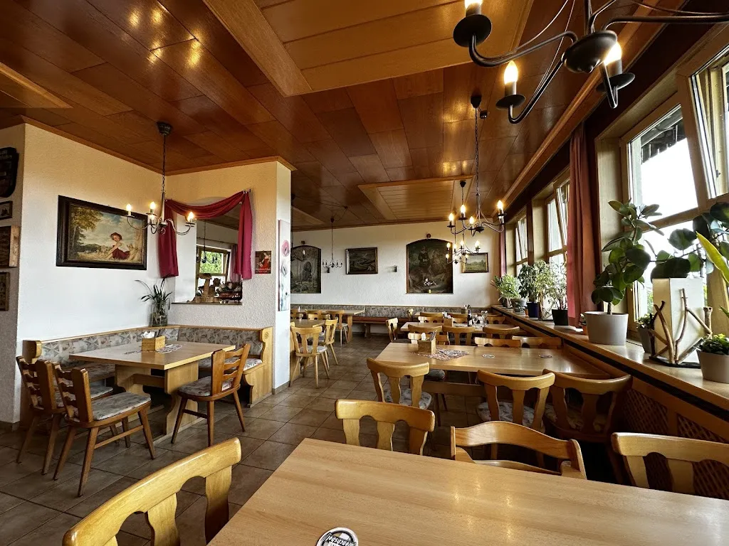 Gaststätte Lindenhof_Leuchtenberg_slider_image_1