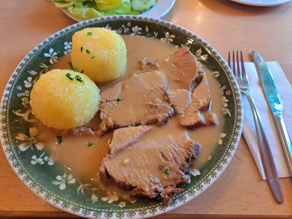 Gaststätte Lindenhof_Leuchtenberg_slider_image_2