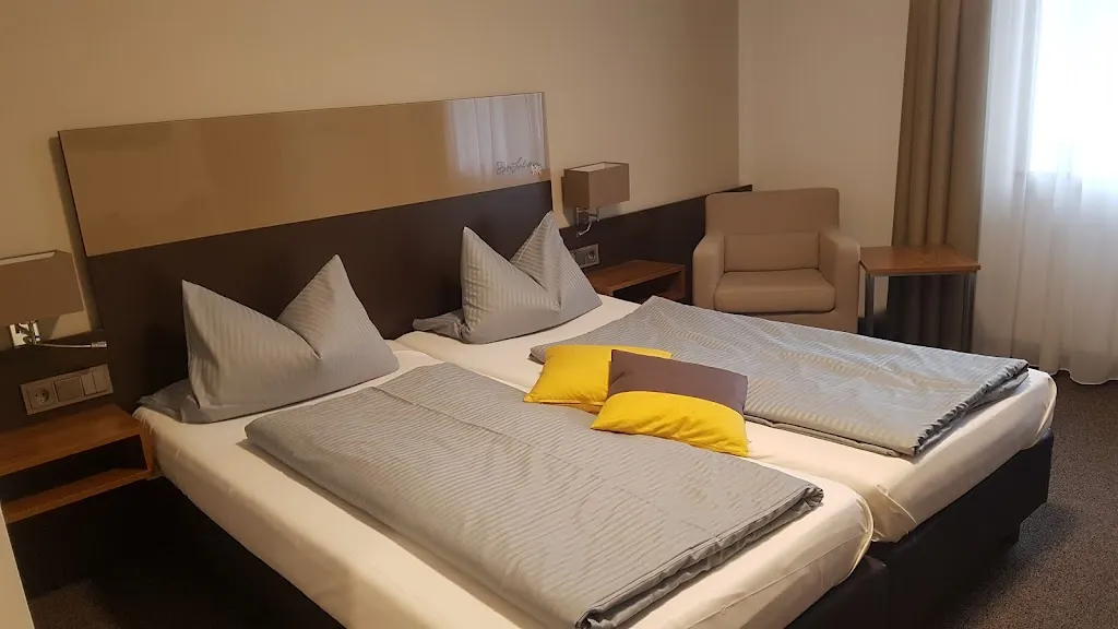 Hotel - Gasthof Drei Lilien restaurant in Vohenstrauß