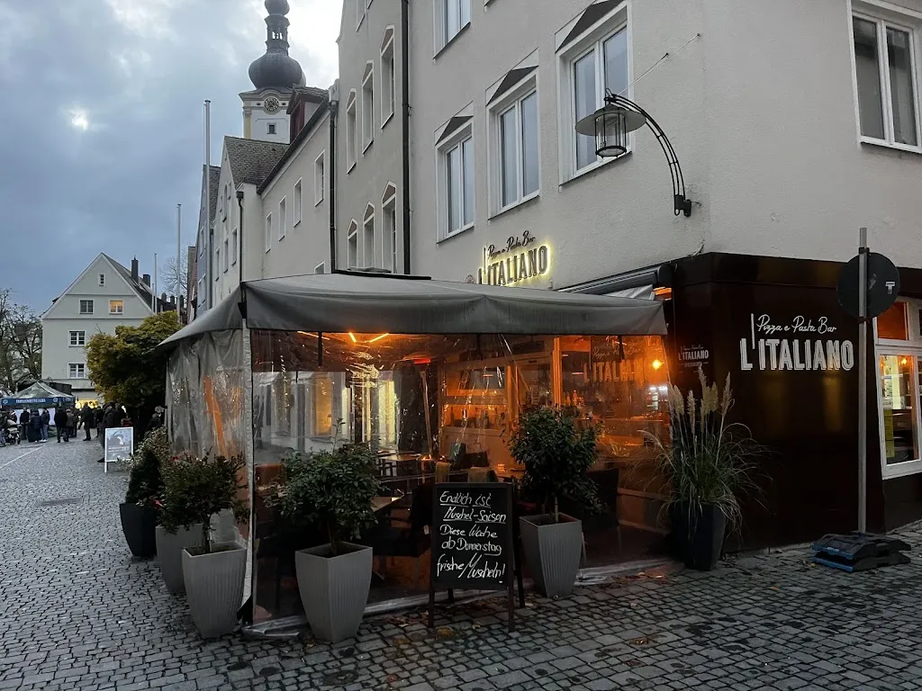Adrian Navarrette_Restaurant L'italiano Pizza e Pasta Bar_Oberpfalz_review