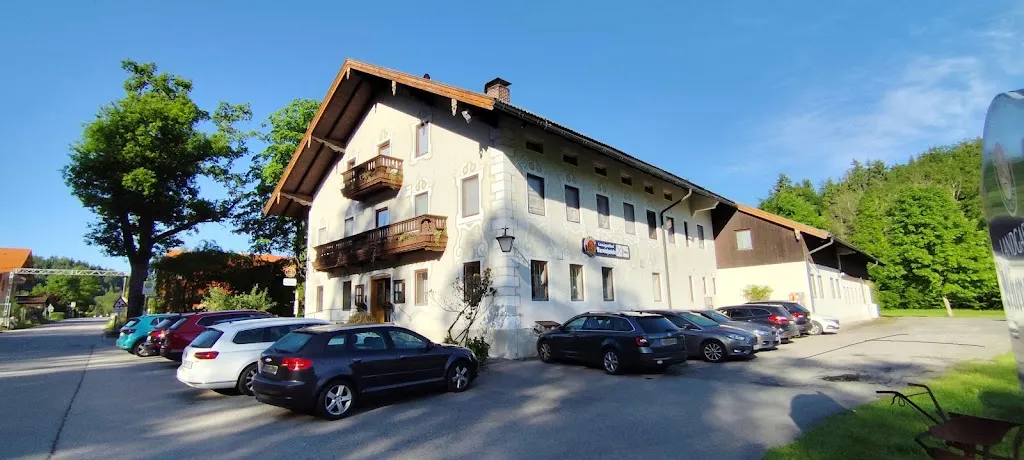 Peter Seno_Hotel Auerschmiede._Irschenberg_review
