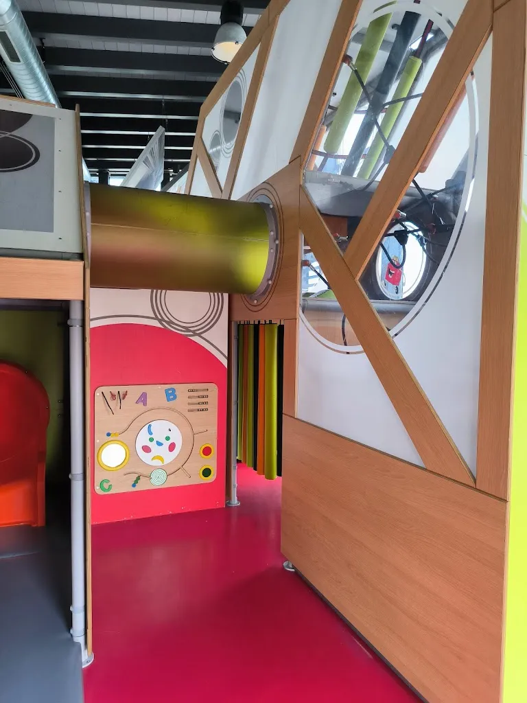 Ľubomír Bella_McDonald's_Irschenberg_review