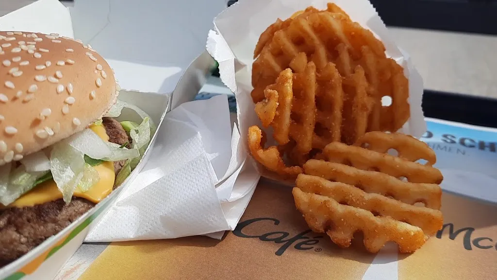 McDonald's_Irschenberg_slider_image_2