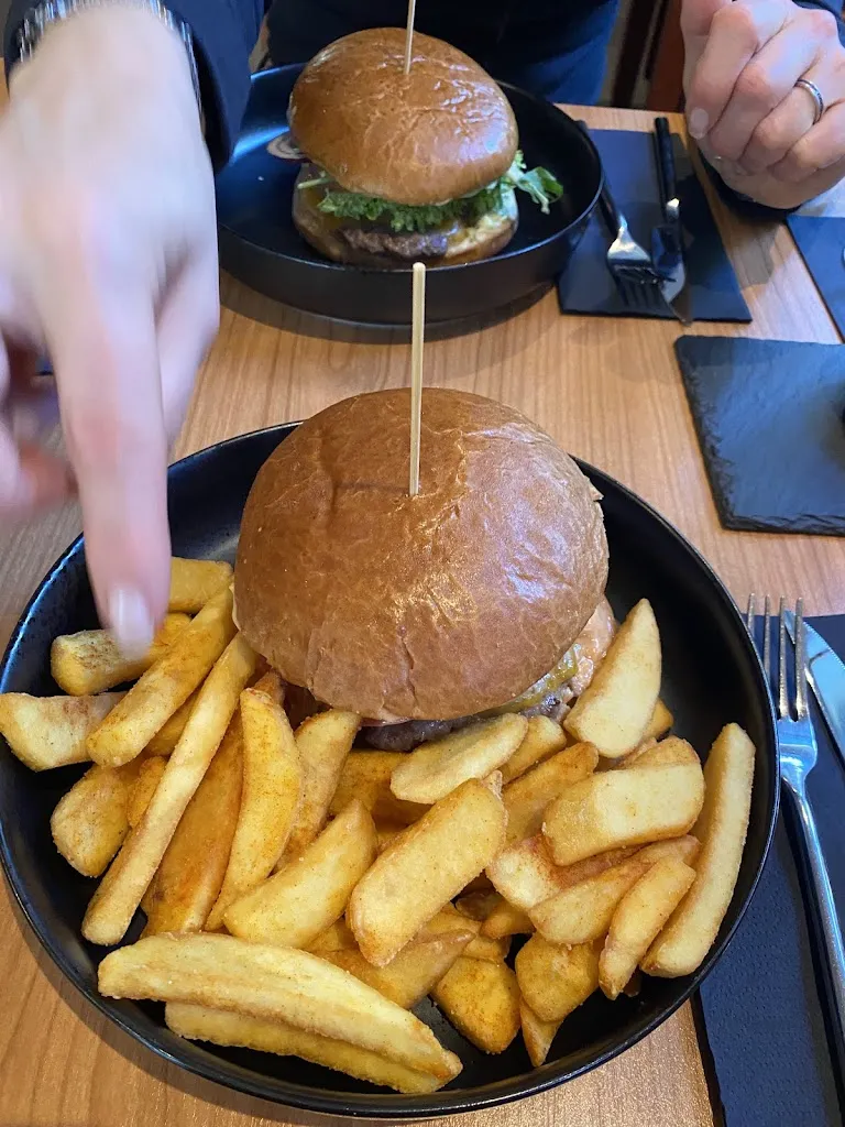 Menu_HQ - Grill | Wok | Sushi x BÉO BURGER_Isen_immagine_7