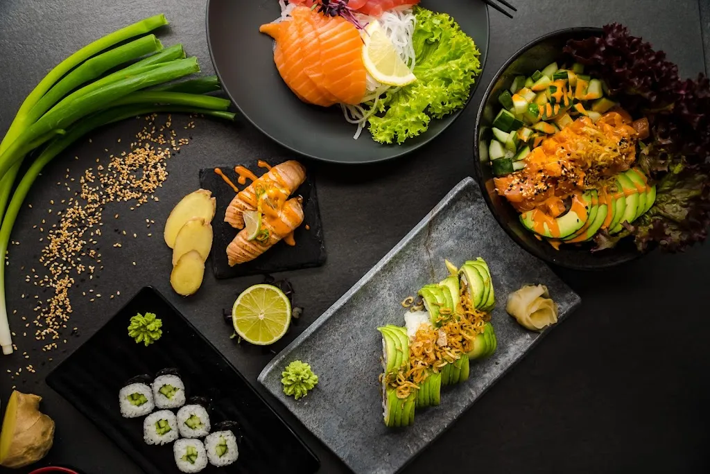 HQ - Grill | Wok | Sushi x BÉO BURGER_Isen_slider_image_3