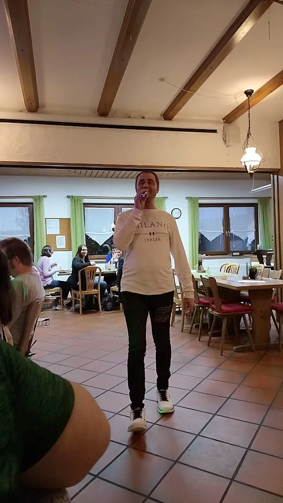 Rolf Hiss_Sonnberg Stube Auggen_Auggen_review