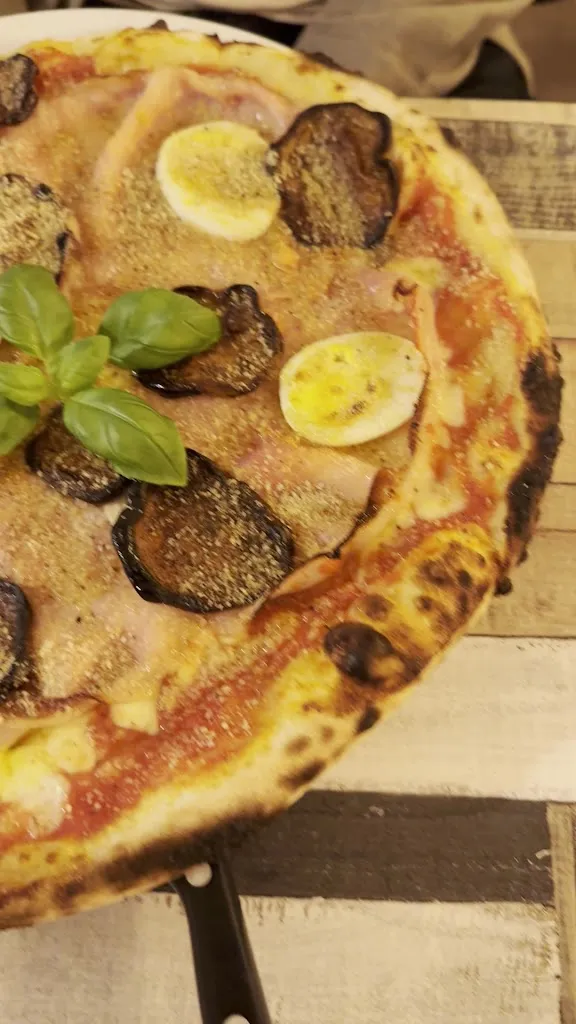 Isabel Ines_Bella Sicilia_Julbach_review