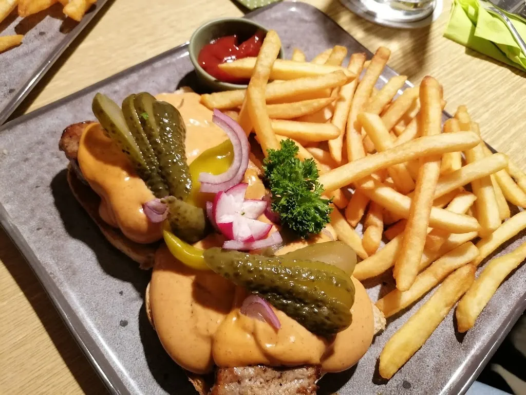 D. Magiera_Der Neue Kirchenwirt_Julbach_review