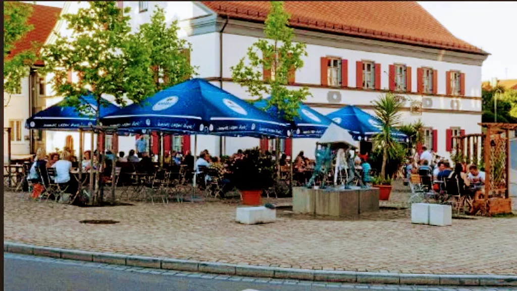 Gasthof Zum Hofwirt restaurant in Kaisheim