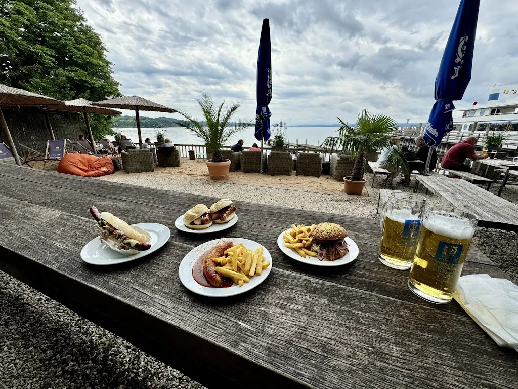 Nishant Shailendra_Strandbar FISCHER_Ammersee_review