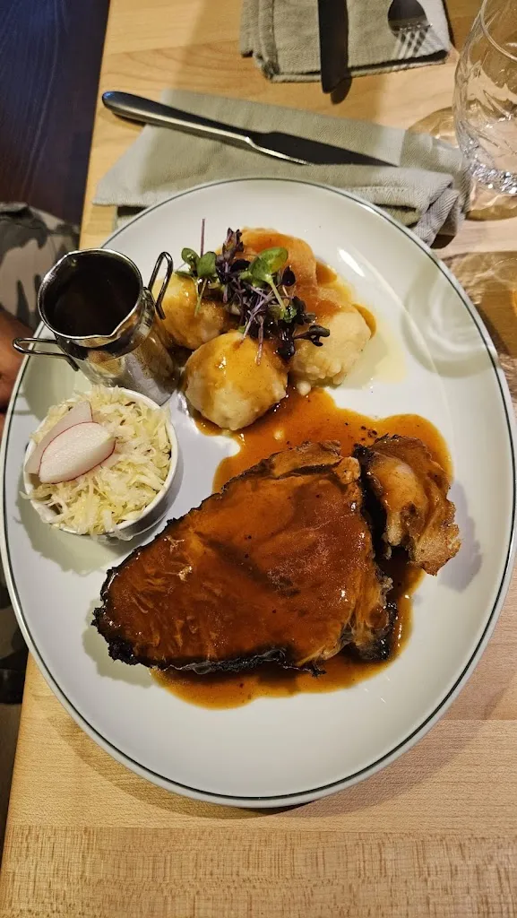 sanket ranade_Gasthaus Seepost_Ammersee_review