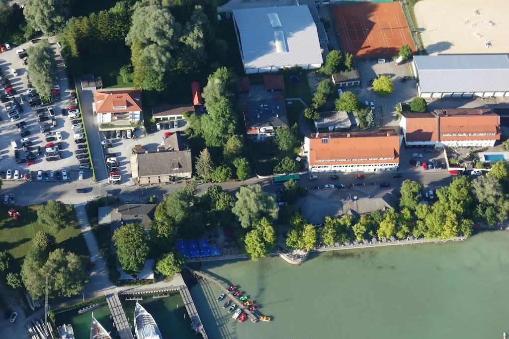 Gebrüder Zauner Gastronomie Gmbh restaurant in Ammersee