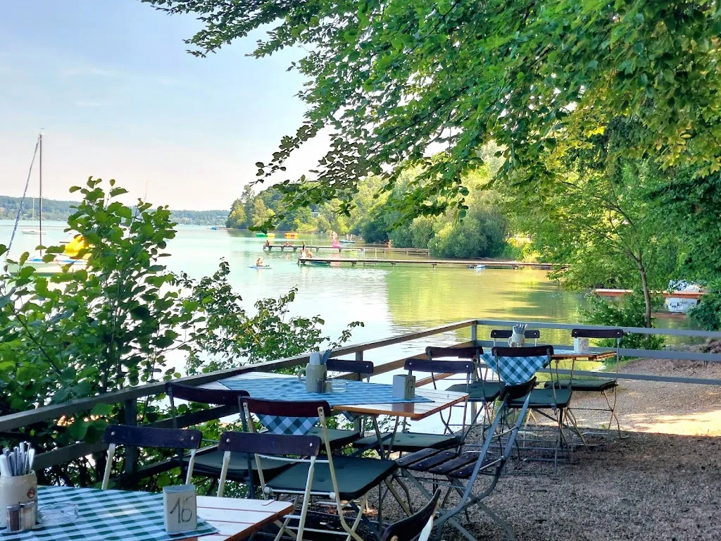 Paradieswinkel Gasthof Woerl restaurant in Seefeld