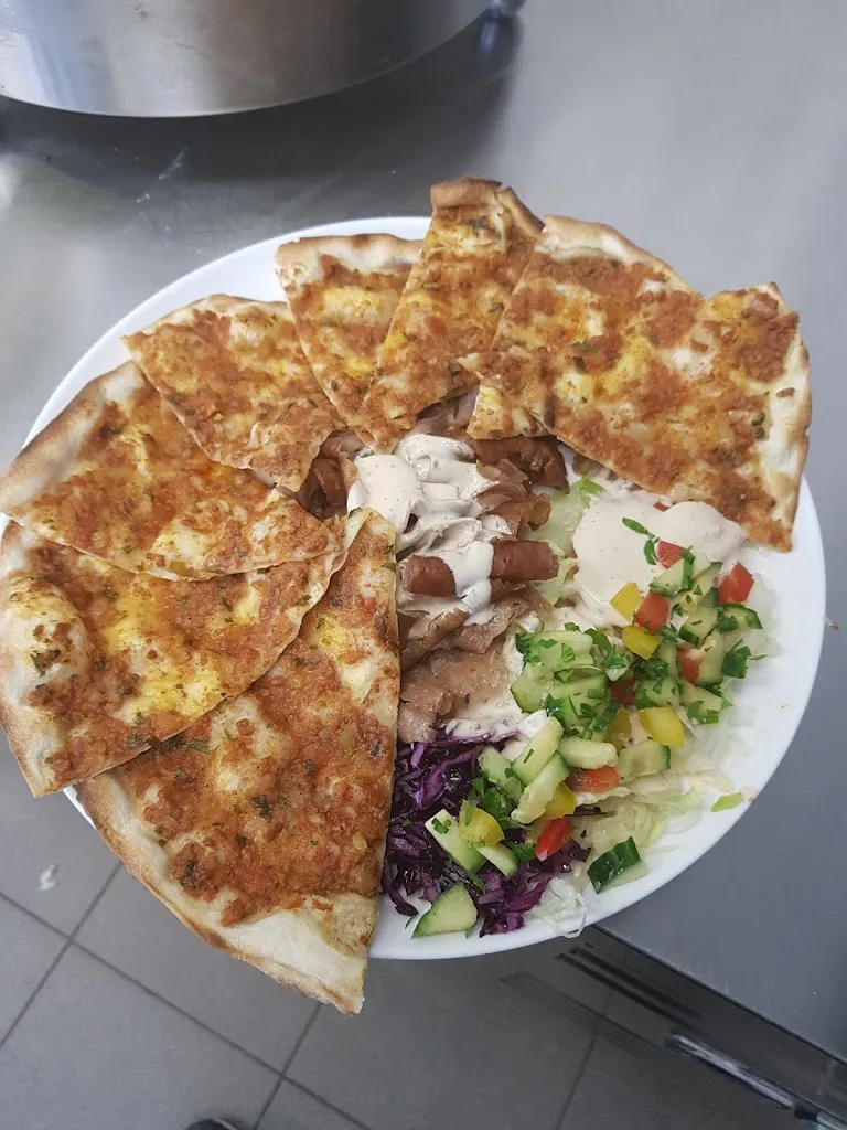 Menu_Ceris Döner & Pizzawelt_Auggen_immagine_5