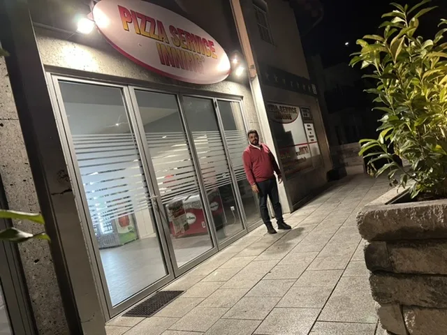 Pizza Service Inning restaurant in Ammersee