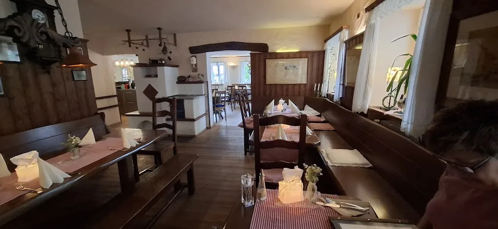 Restaurant Zur Krone_Jengen_slider_image_1